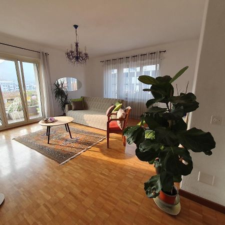 Charming Penthouse Near Como Lake Chiasso Buitenkant foto