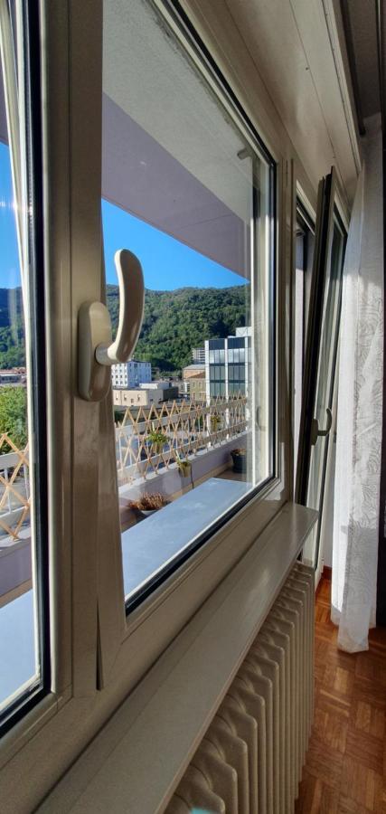 Charming Penthouse Near Como Lake Chiasso Buitenkant foto