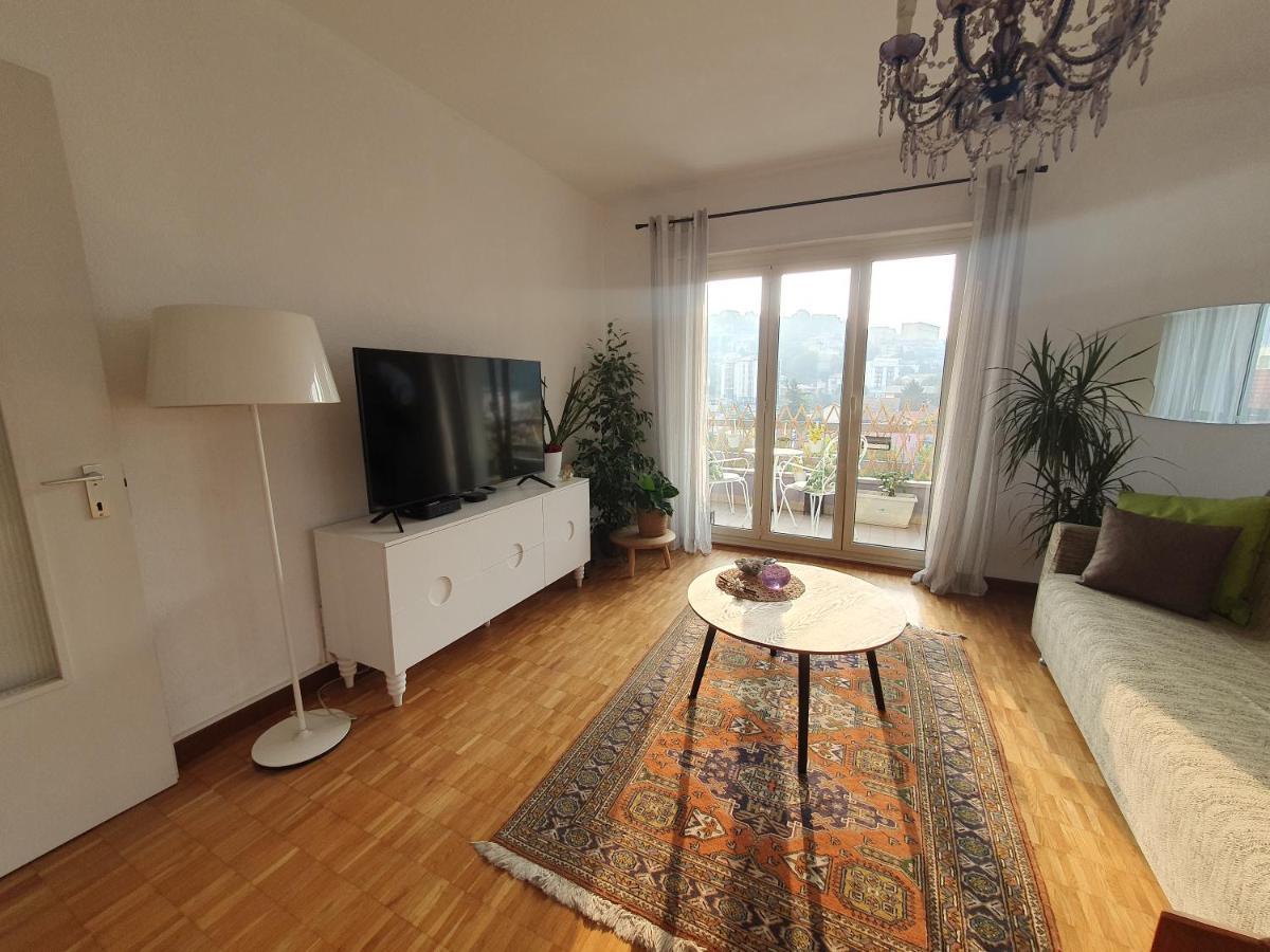 Charming Penthouse Near Como Lake Chiasso Buitenkant foto