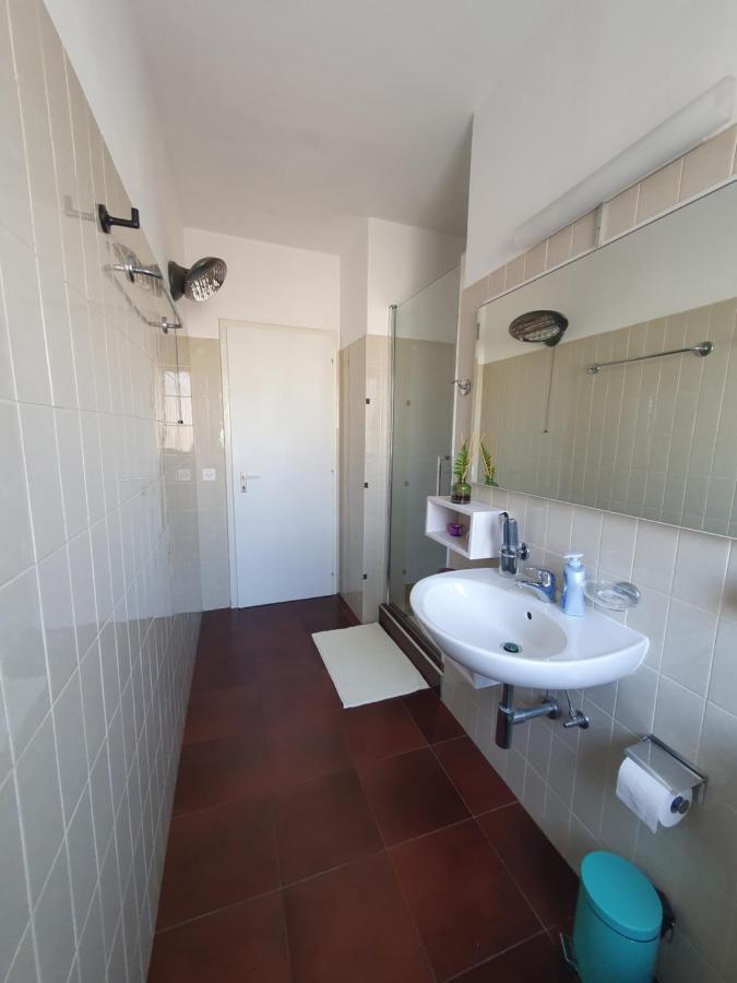 Charming Penthouse Near Como Lake Chiasso Buitenkant foto
